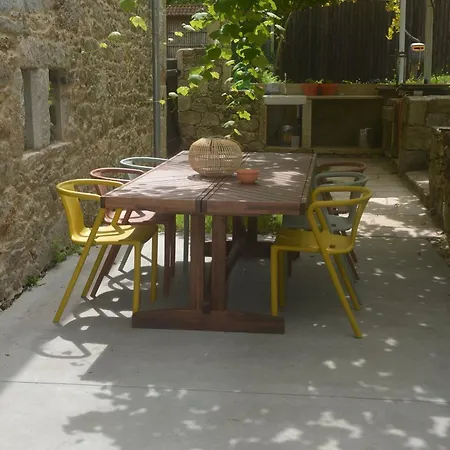 Casa Do Cereiro * A Estrada